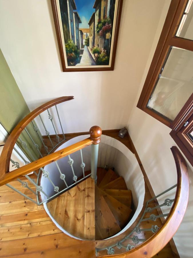 Delfi'S Cozy Maisonette Dış mekan fotoğraf